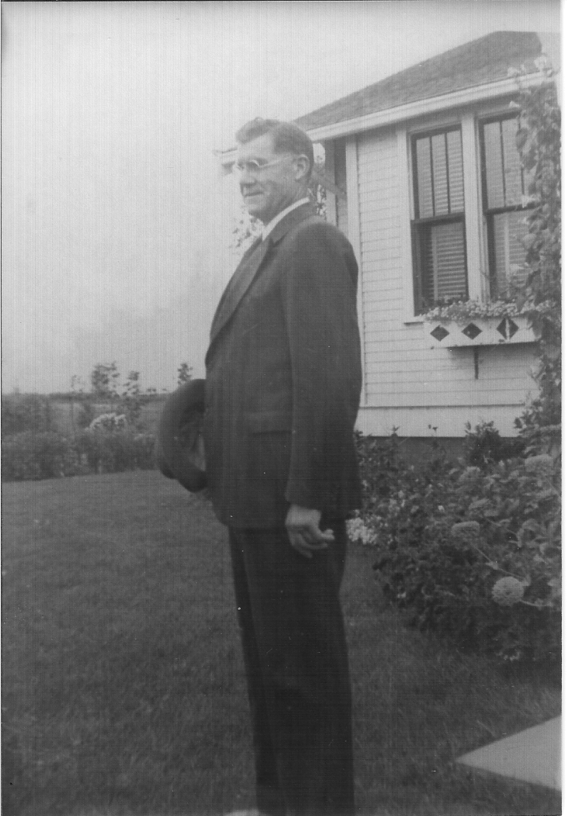 Harry G Leader at the Farm 1943